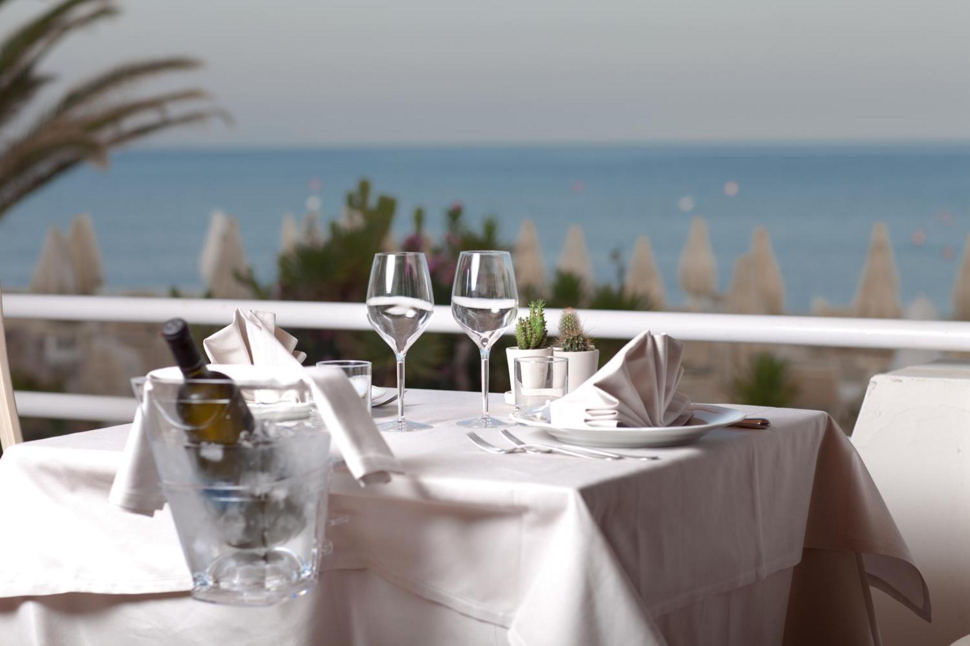 Circeo Park Hotel San Felice Circeo Esterno foto