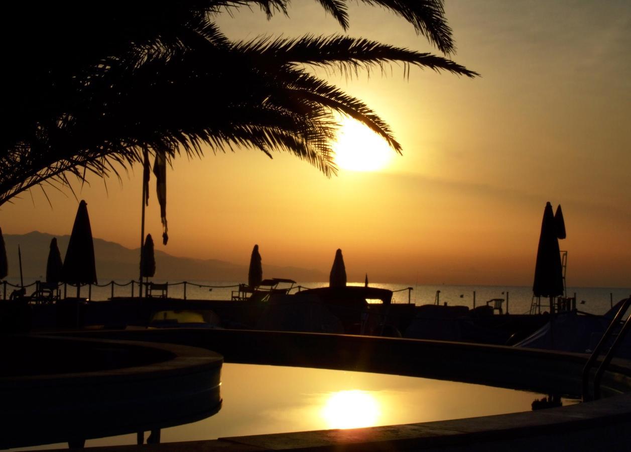 Circeo Park Hotel San Felice Circeo Esterno foto