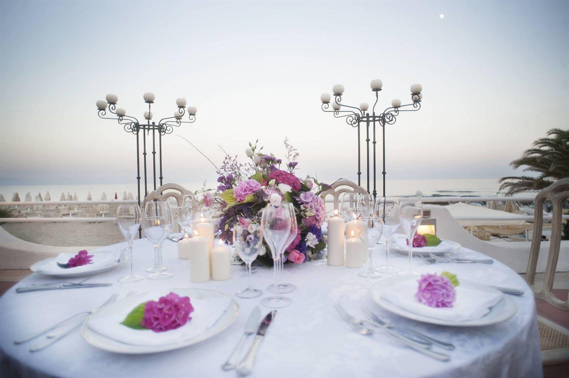 Circeo Park Hotel San Felice Circeo Esterno foto